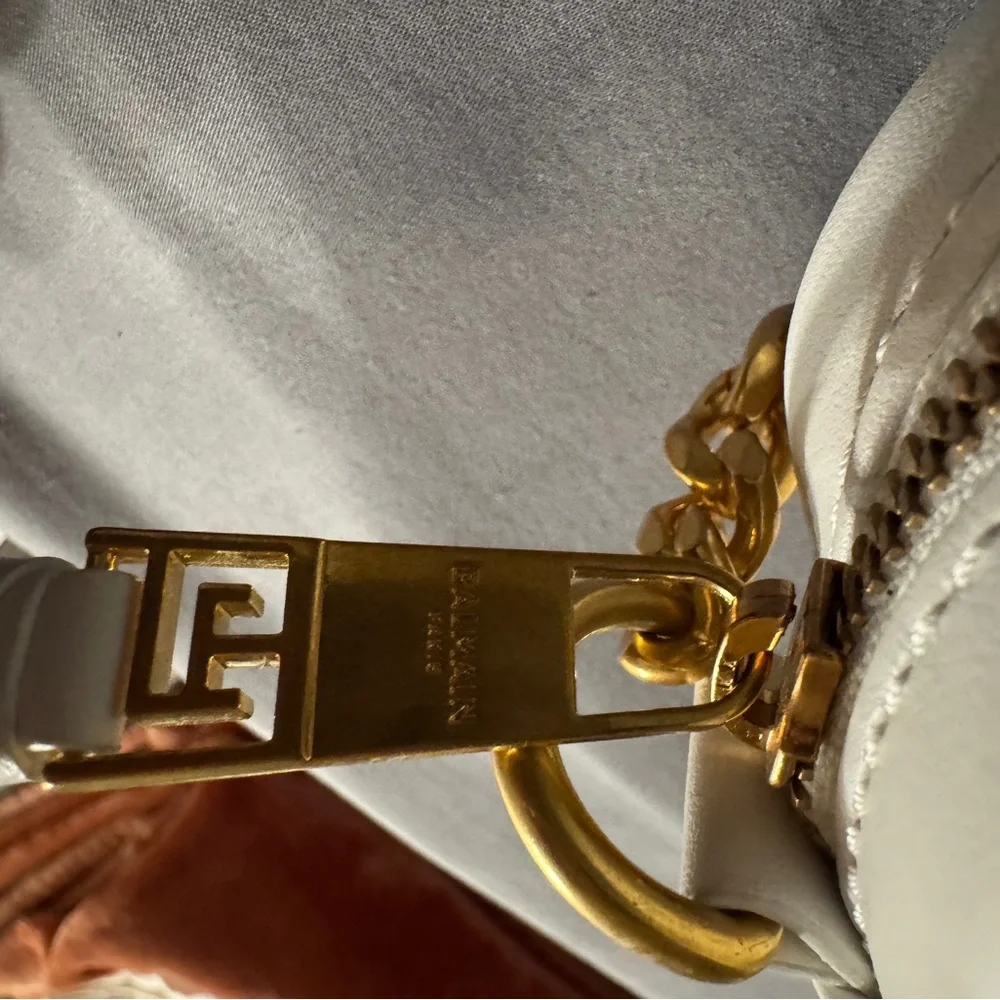 Balmain White Crossbody Bag - Picture 3 of 7